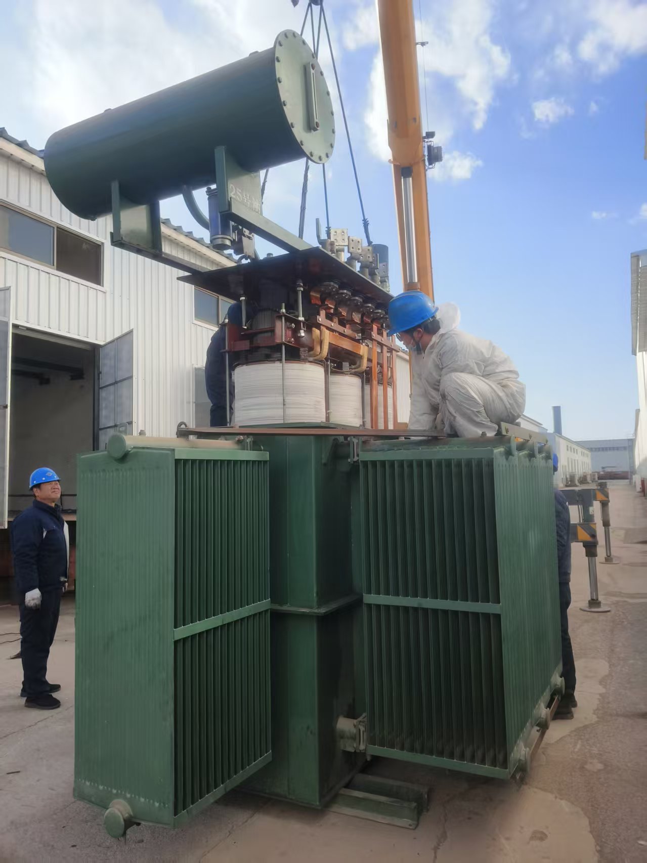 滨州钢厂轧机车间整流变压器的现场维修保养